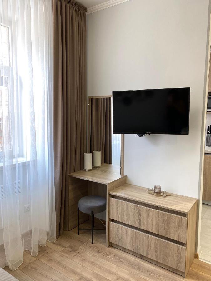 Homelike Apartment Lviv Buitenkant foto