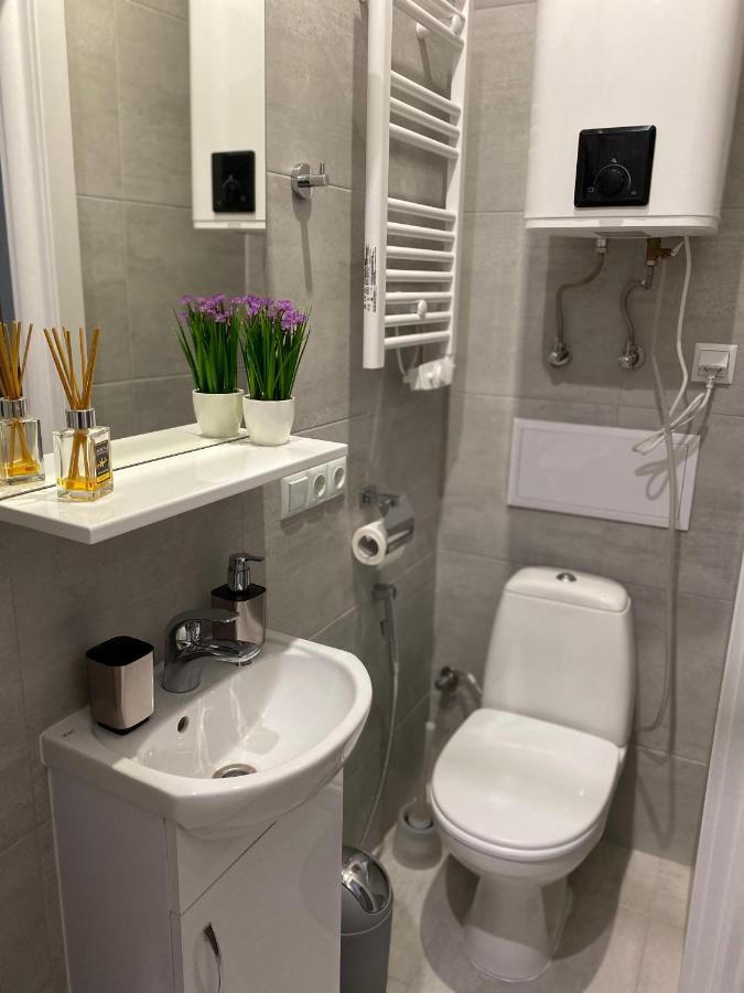 Homelike Apartment Lviv Buitenkant foto